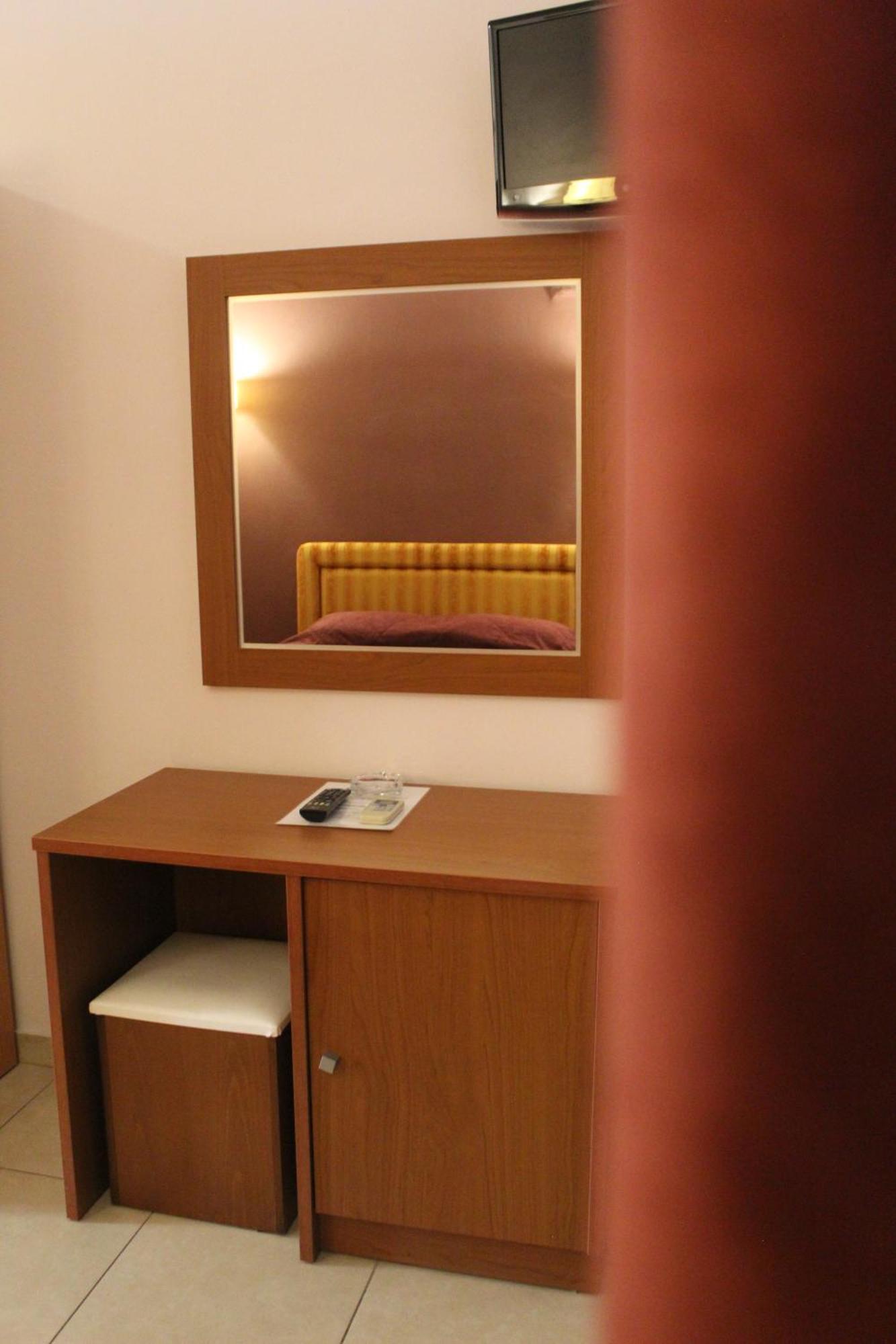 Hotel Apanema Vivari Ruang foto