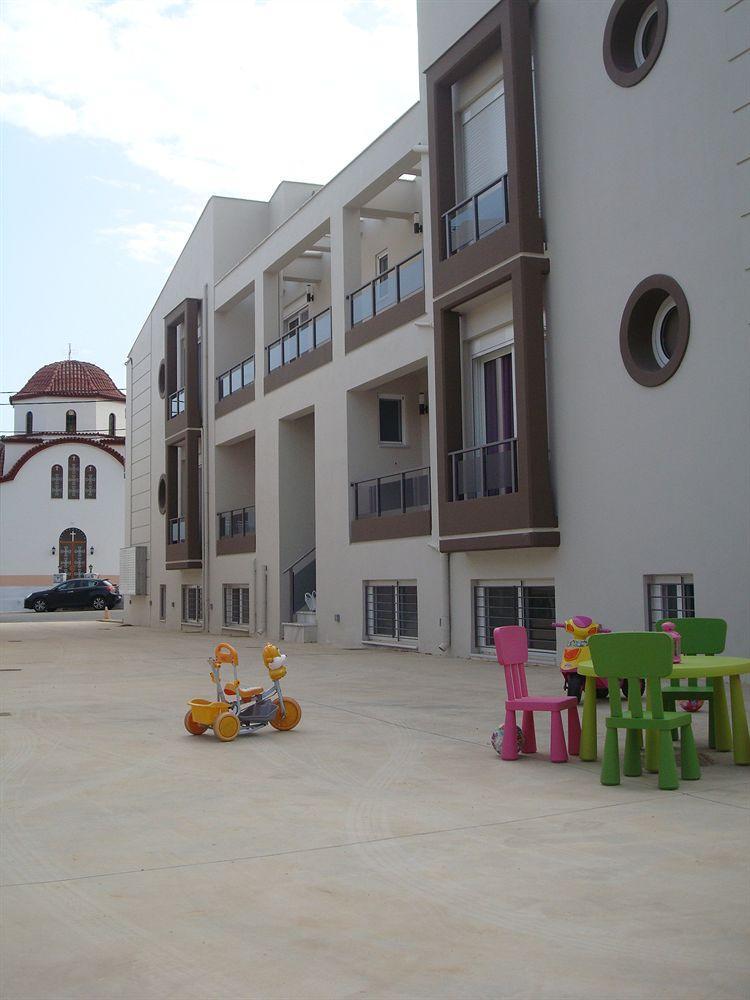 Hotel Apanema Vivari Bagian luar foto